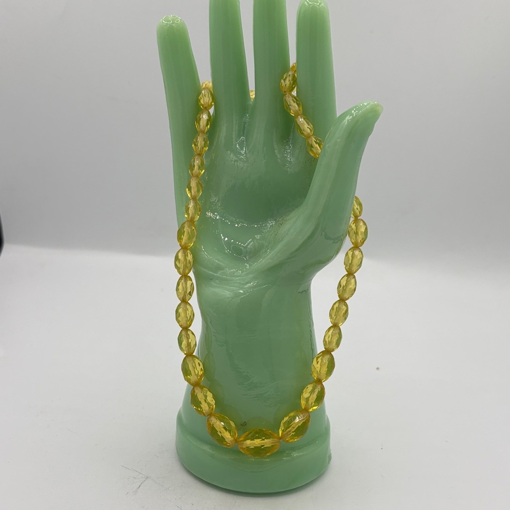 Vintage Lemon Yellow Vaseline Graduated Glass Bead Necklace